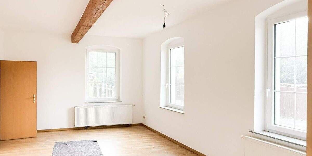 Einfamilienhaus Greiz - 8 Zimmer, 288 m&sup2;, 189.000&euro; | Angebot:25666812