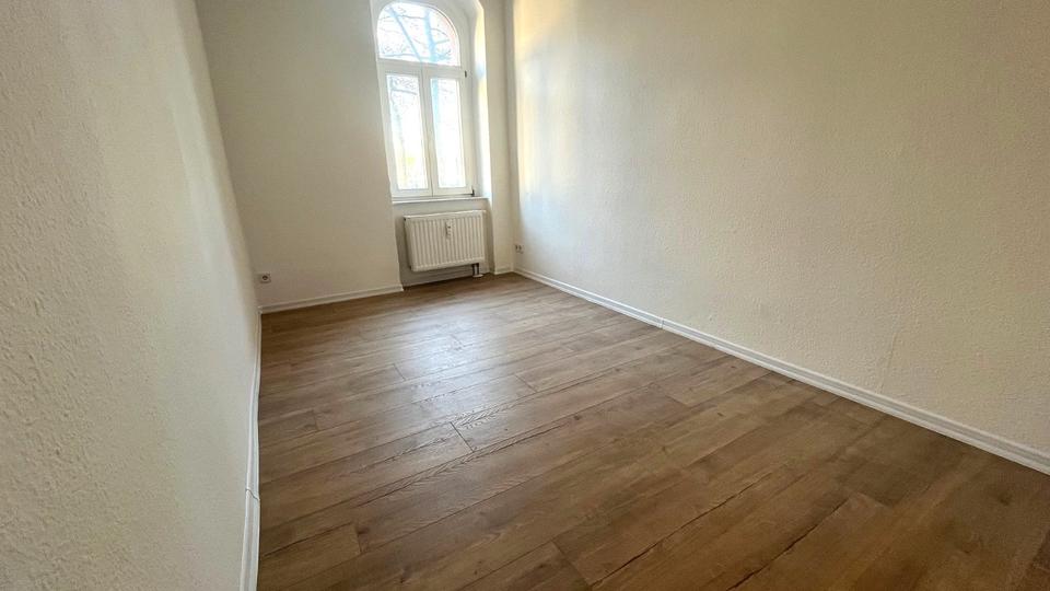 Hochparterre Zwickau - 3 Zimmer, 68 m&sup2;, 510&euro; | Angebot:24626556