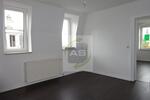 Dachgeschoßwohnung Zwickau - 2 Zimmer, 66 m&sup2;, 355&euro; | Angebot:24395223