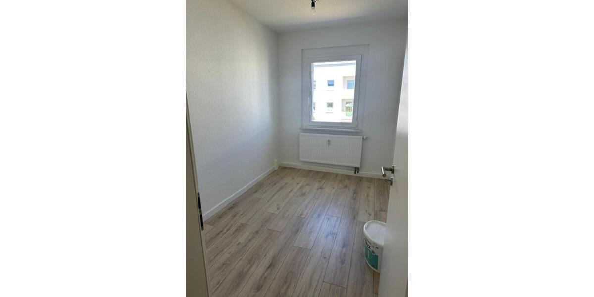 Etagenwohnung Hohenstein-Ernstthal Ernstthal - 3 Zimmer, 58 m&sup2;, 340&euro; | Angebot:25438202