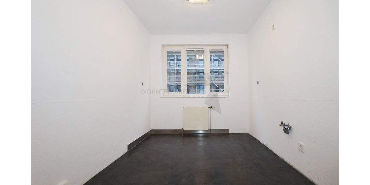 Etagenwohnung Zwickau Schedewitz - 4 Zimmer, 123 m&sup2;, 860&euro; | Angebot:25681355