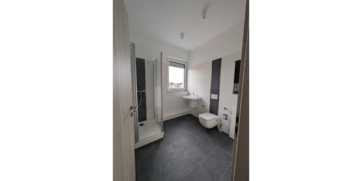 Etagenwohnung Werdau - 2 Zimmer, 50 m&sup2;, 370&euro; | Angebot:23721716