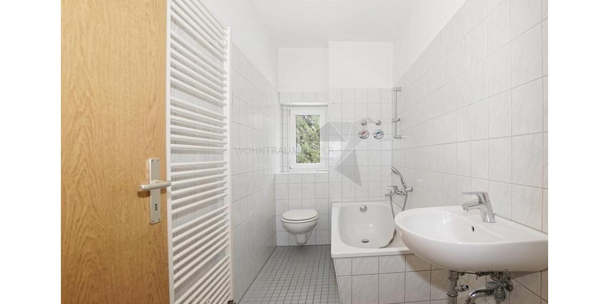 Etagenwohnung Zwickau - 2 Zimmer, 56 m&sup2;, 320&euro; | Angebot:24429745