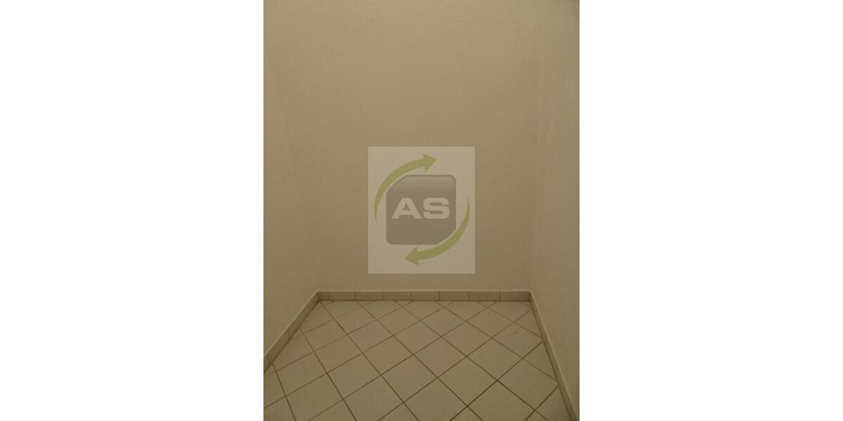 Etagenwohnung Zwickau Zwickau-Nord - 3 Zimmer, 85 m&sup2;, 550&euro; | Angebot:25366567