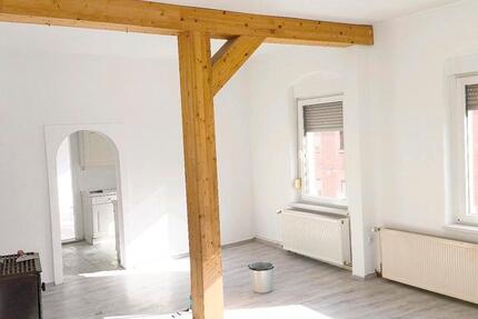 Wohnung Zwickau Neuplanitz - 5 Zimmer, 100 m&sup2;, 650&euro; | Angebot:26293191