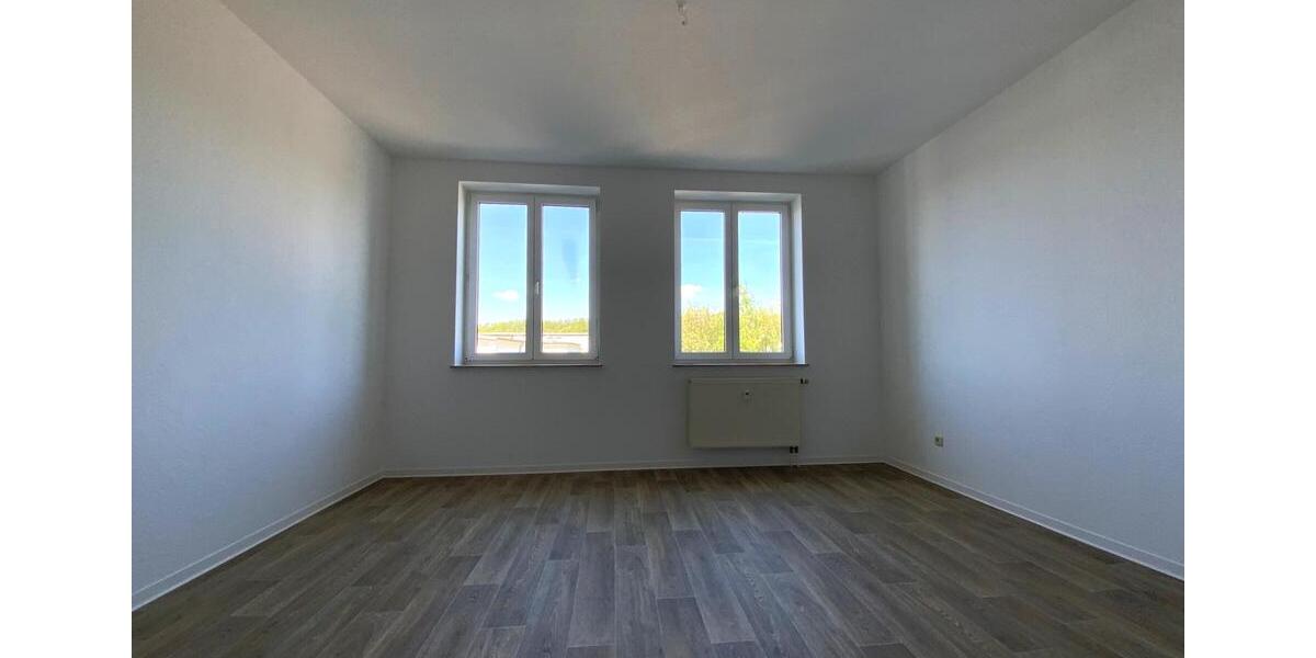Etagenwohnung Schmölln - 2 Zimmer, 65 m&sup2;, 360&euro; | Angebot:24158832