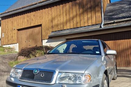 Skoda Octavia 169.800 km 1.490 &euro; Neukirchen 08459