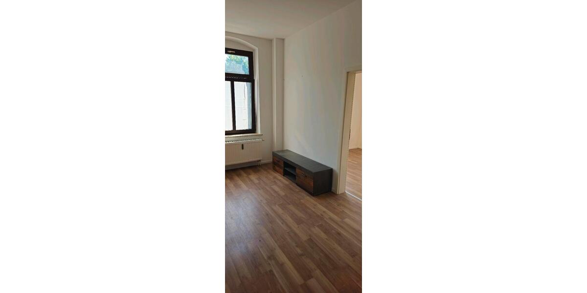 Etagenwohnung Reichenbach im Vogtland Obermylau - 4 Zimmer, 98 m&sup2;, 500&euro; | Angebot:26691497