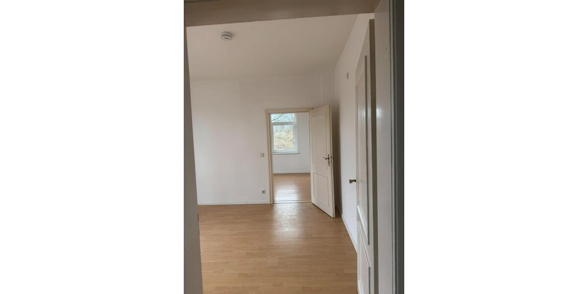 Etagenwohnung Lengenfeld - 3 Zimmer, 59 m&sup2;, 325&euro; | Angebot:25319771