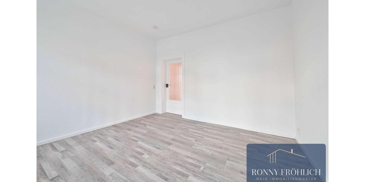 Etagenwohnung Reichenbach im Vogtland - 3 Zimmer, 64 m&sup2;, 450&euro; | Angebot:25271882