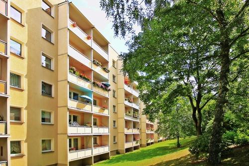 Etagenwohnung Zwickau Neuplanitz - 3 Zimmer, 70 m&sup2;, 455&euro; | Angebot:25803445