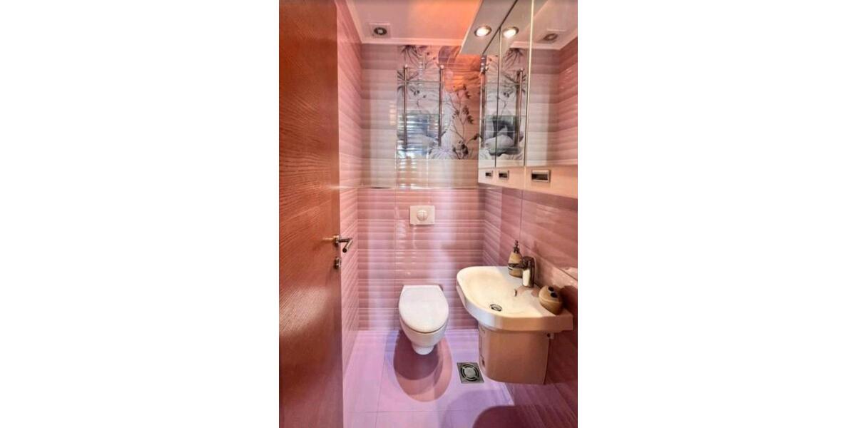 Etagenwohnung Zwickau - 3 Zimmer, 124 m&sup2;, 175.000&euro; | Angebot:26618523