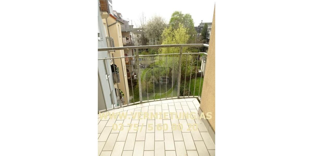 Etagenwohnung Zwickau - 3 Zimmer, 63 m&sup2;, 395&euro; | Angebot:25442758