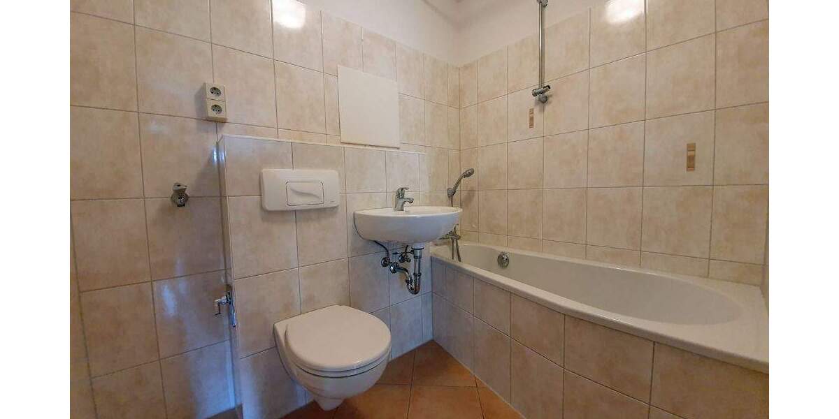 Etagenwohnung Zwickau Eckersbach - 2 Zimmer, 57 m&sup2;, 342&euro; | Angebot:25733948