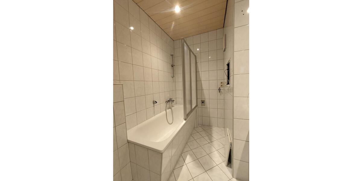 Etagenwohnung Eibenstock - 2 Zimmer, 42 m&sup2;, 630&euro; | Angebot:25753371