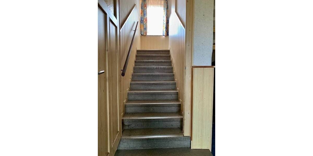 Mehrfamilienhaus, Wohnhaus Treuen Eich - 6 Zimmer, 237 m&sup2;, 65.000&euro; | Angebot:25741447