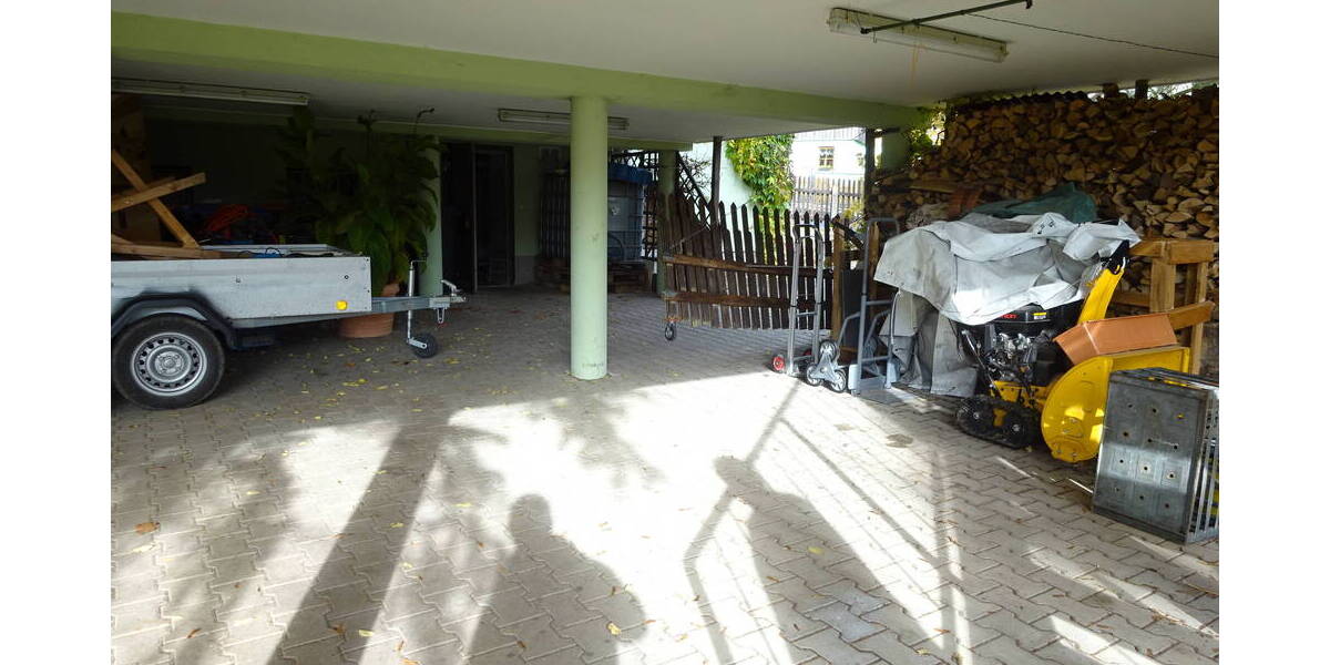 Reihenendhaus Treuen - 8 Zimmer, 267 m&sup2;, 329.000&euro; | Angebot:25693220