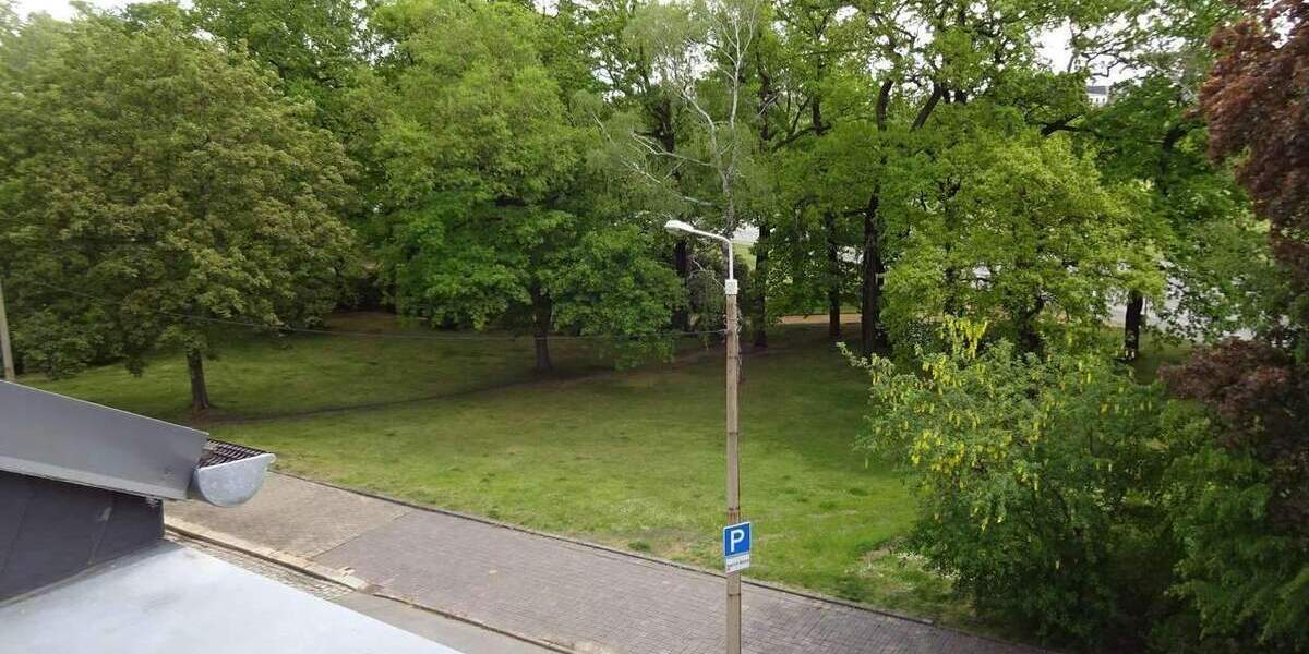 Etagenwohnung Zwickau Innenstadt - 3 Zimmer, 77 m&sup2;, 595&euro; | Angebot:25780742