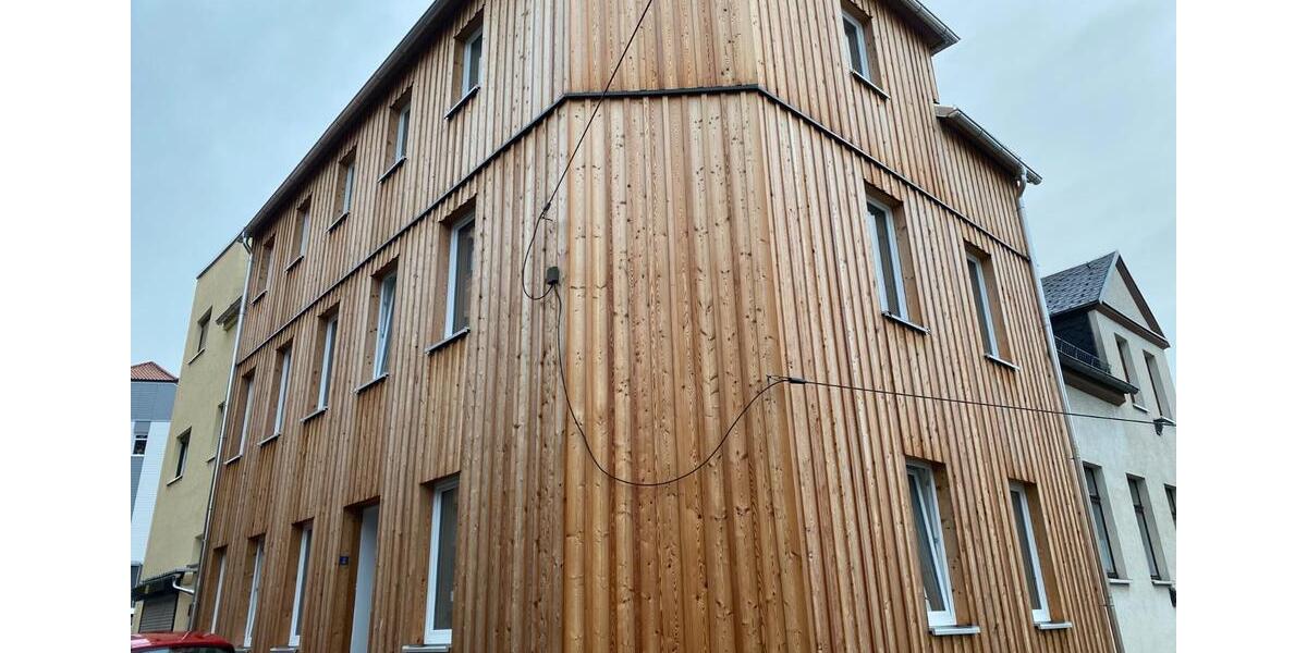 Etagenwohnung Greiz - 2 Zimmer, 67 m&sup2;, 300&euro; | Angebot:25840625