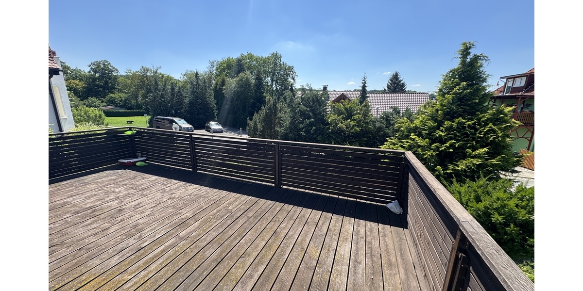 Großzügiges Einfamilienhaus mit Sauna, Sonnenterrasse und drei Garagen in Berga-Wünschendorf. - Einfamilienhaus Berga-Wünschendorf Wünschendorf | Angebot:27266296