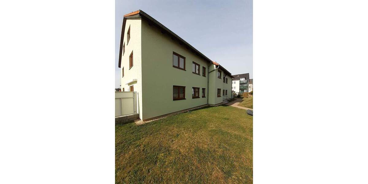 Etagenwohnung Oelsnitz/Erzgebirge Oelsnitz - 2 Zimmer, 61 m&sup2;, 410&euro; | Angebot:25845487