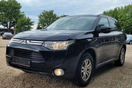 Mitsubishi Outlander 275.498 km 4.980 &euro; Zwickau 08056