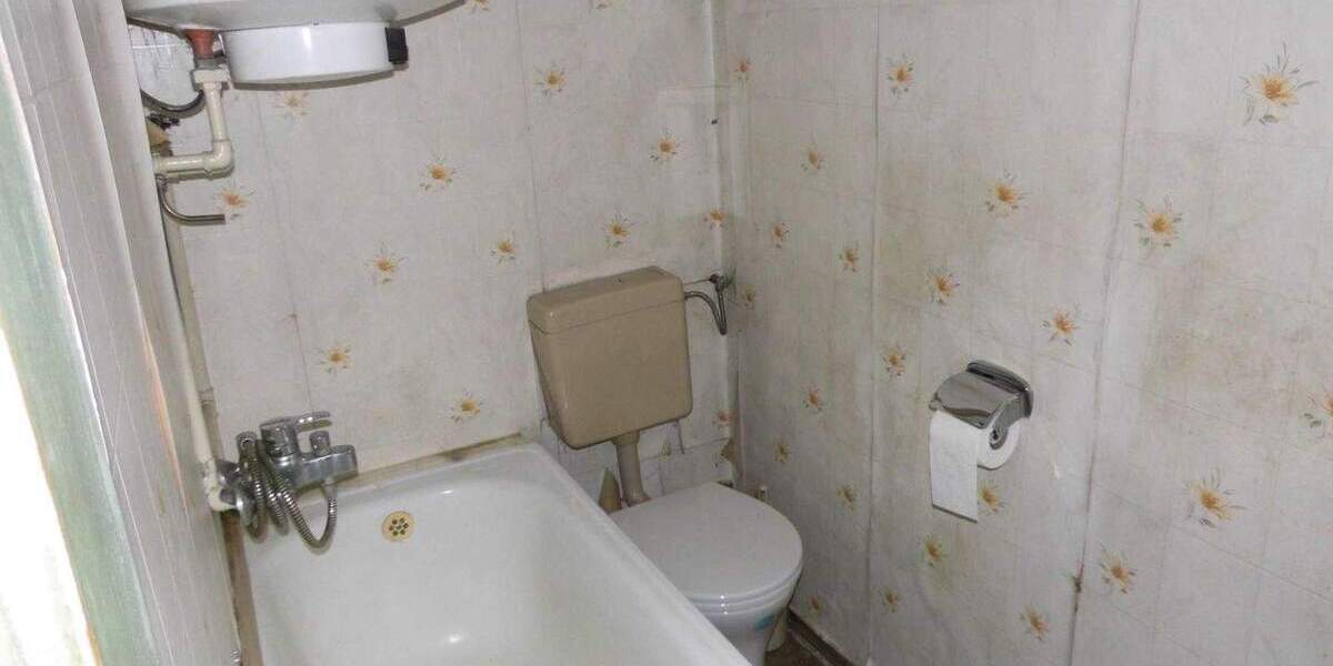 Einfamilienhaus Werdau - 4 Zimmer, 110 m&sup2;, 77.000&euro; | Angebot:25662887