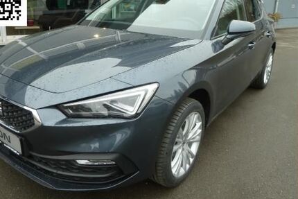 Seat Leon 9.000 km 28.899 &euro; Kirchberg/Saupersdorf 08107
