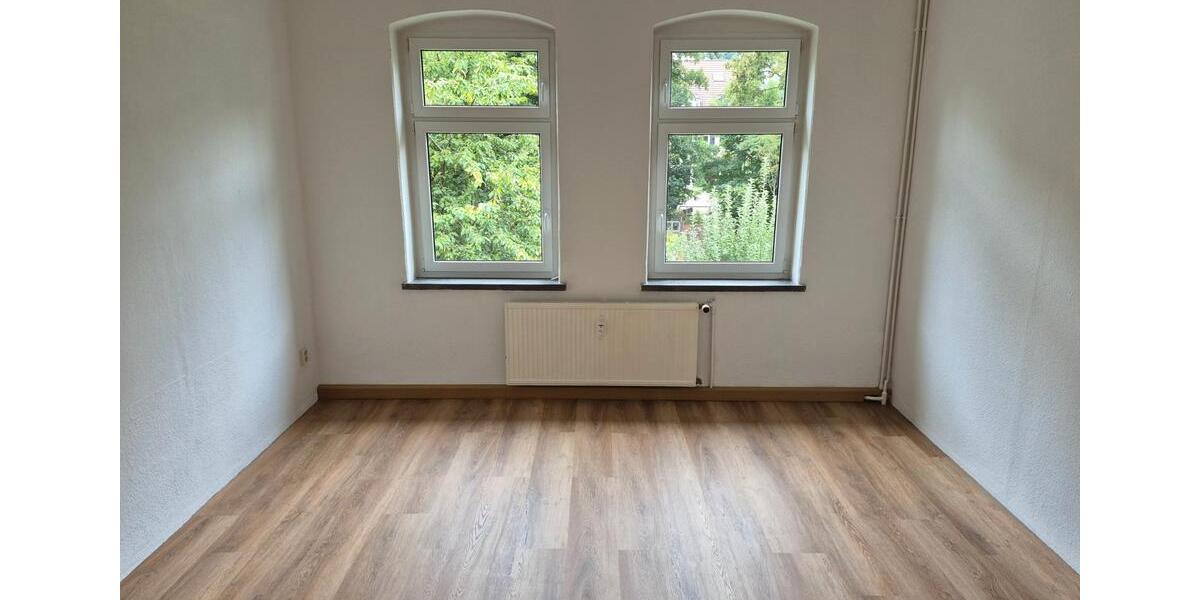 Etagenwohnung Niederwürschnitz - 2.5 Zimmer, 67 m&sup2;, 350&euro; | Angebot:26678730