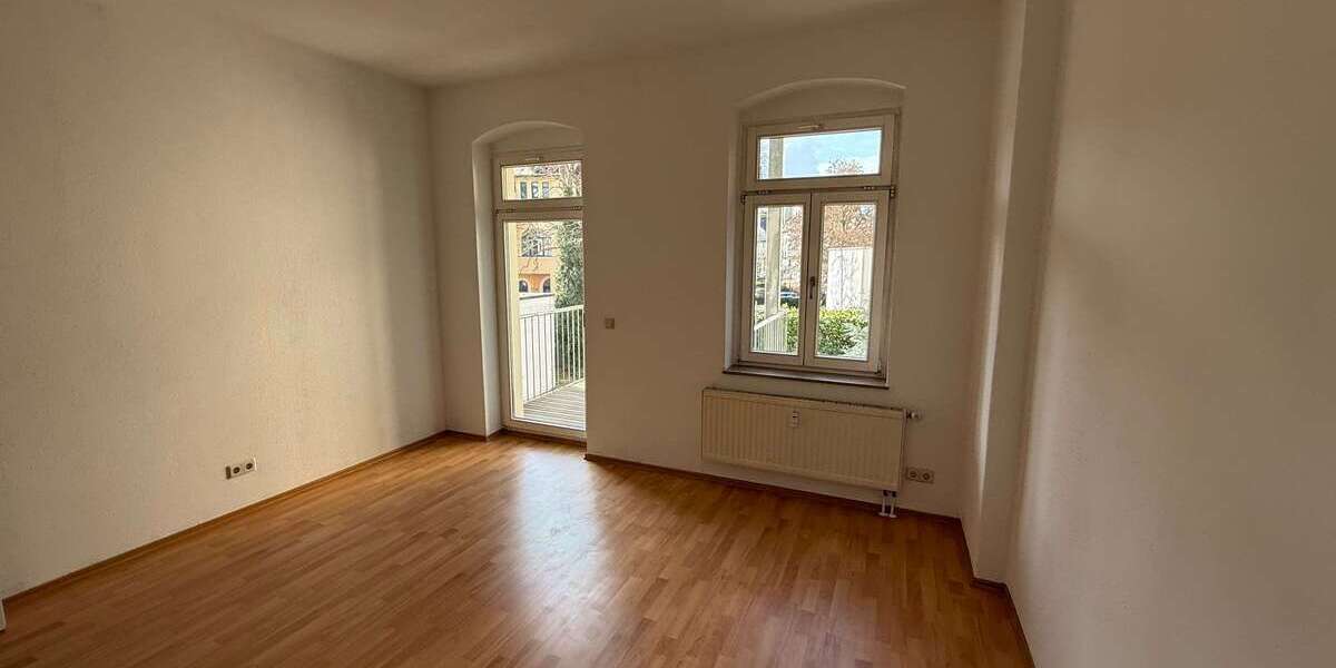 Etagenwohnung Zwickau Mitte-Nord - 5 Zimmer, 118 m&sup2;, 699&euro; | Angebot:25784245