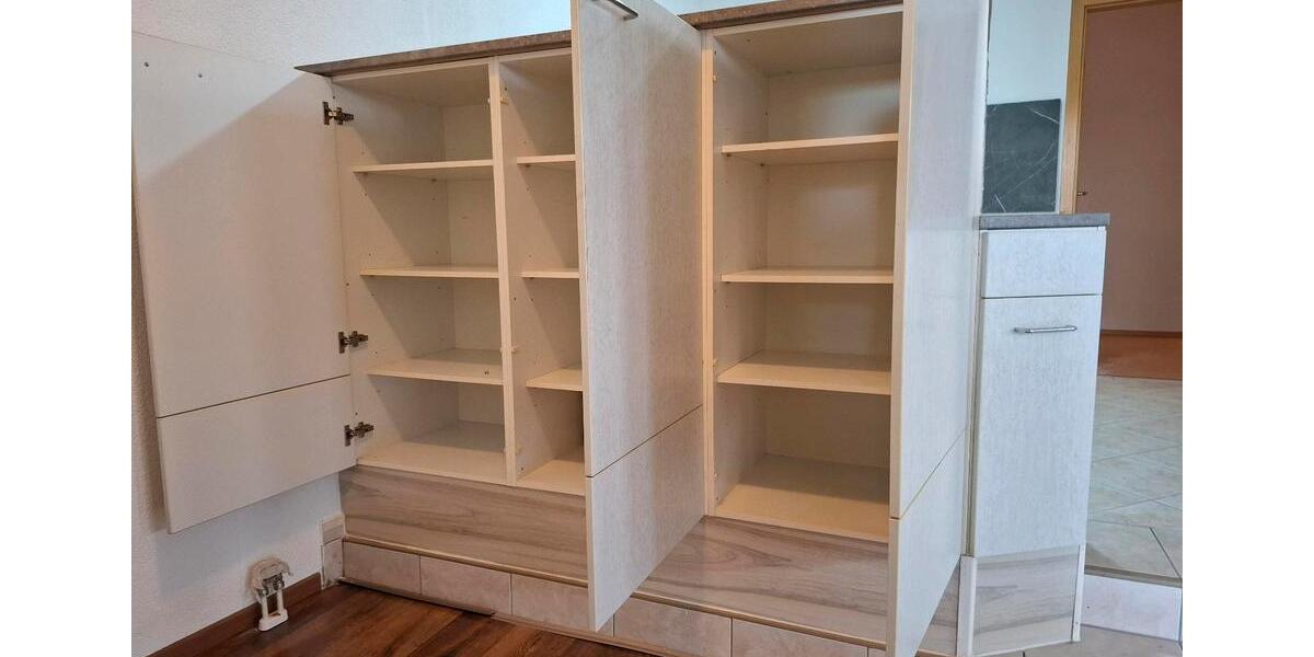 Erdgeschoßwohnung Hohenstein-Ernstthal Ernstthal - 2 Zimmer, 68 m&sup2;, 60.000&euro; | Angebot:26728587