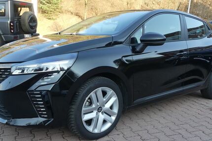 Renault Clio 21.650 km 16.990 &euro; Schneeberg 08289