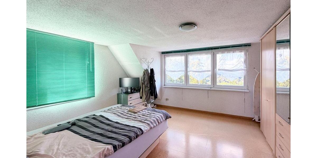 Charmante Doppelhaushälfte mit moderner Wärmepumpe, Wintergarten & gepflegtem Grundstück in BergaElster - Doppelhaushälfte Berga | Angebot:27056718