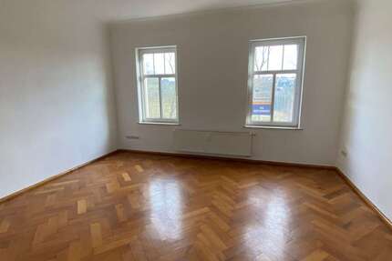Wohnung Reichenbach im Vogtland Mylau - 2 Zimmer, 72 m&sup2;, 285&euro; | Angebot:9418355
