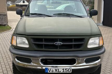 Ford F 150 250.568 km 15.900 &euro; Netzschkau 08491
