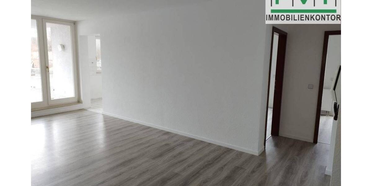 Etagenwohnung Aue - 3 Zimmer, 70 m&sup2;, 380&euro; | Angebot:25820915