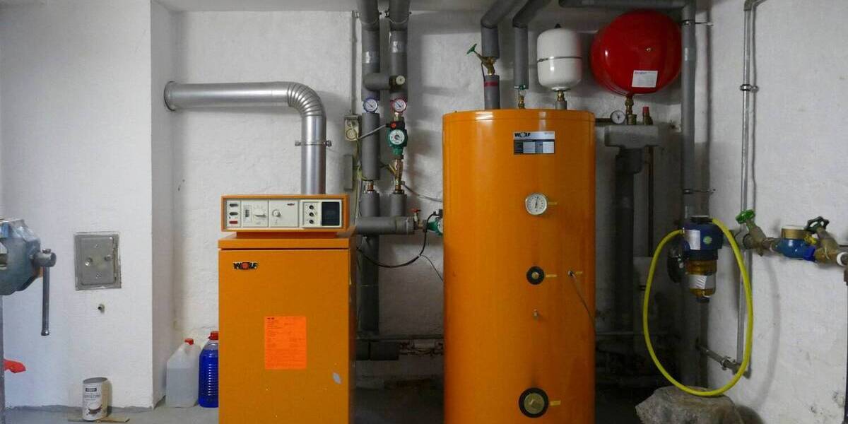 Mehrfamilienhaus, Wohnhaus Reichenbach im Vogtland Reichenbach - 6 Zimmer, 194 m&sup2;, 215.000&euro; | Angebot:25678415