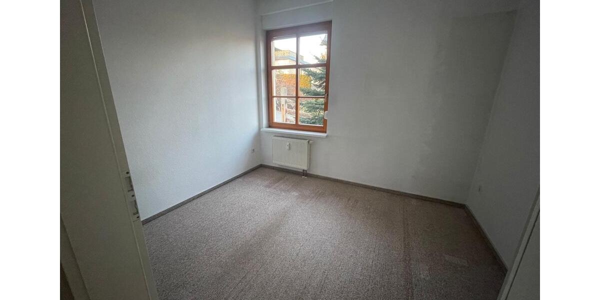 Hochparterre Oberlungwitz - 2 Zimmer, 45 m&sup2;, 382&euro; | Angebot:25127622