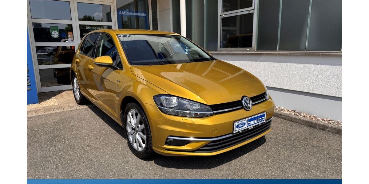 VW Golf 49.188 km 15.680 &euro; Glauchau 08371