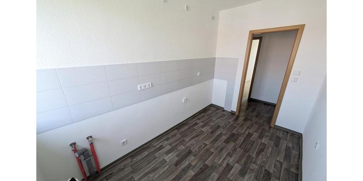 Etagenwohnung Limbach-Oberfrohna Oberfrohna - 3 Zimmer, 60 m&sup2;, 375&euro; | Angebot:25945666