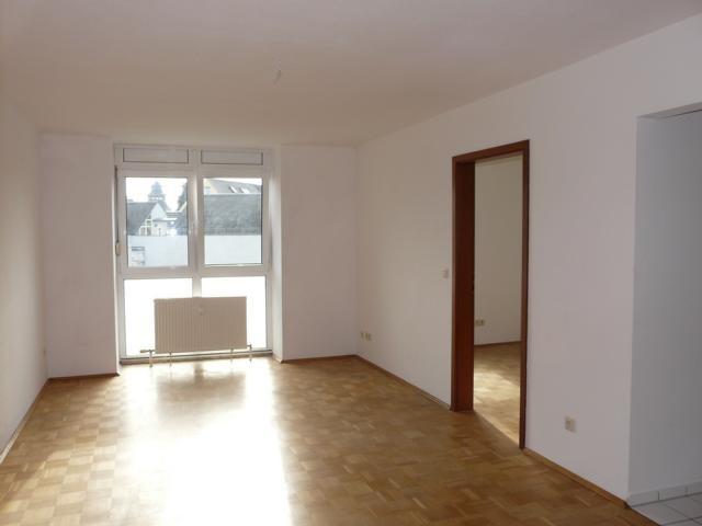 Etagenwohnung Crimmitschau - 2 Zimmer, 51 m&sup2;, 350&euro; | Angebot:23106491