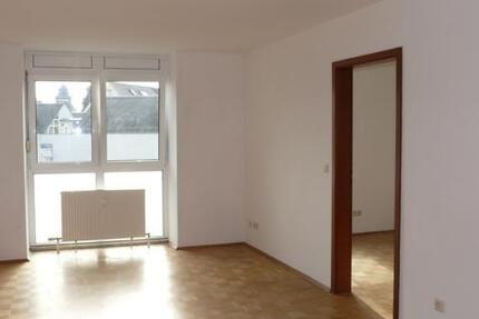 Wohnung Crimmitschau - 2 Zimmer, 51 m&sup2;, 350&euro; | Angebot:23106491