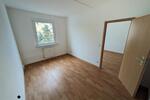 Etagenwohnung Limbach-Oberfrohna Oberfrohna - 3 Zimmer, 55 m&sup2;, 295&euro; | Angebot:26008246