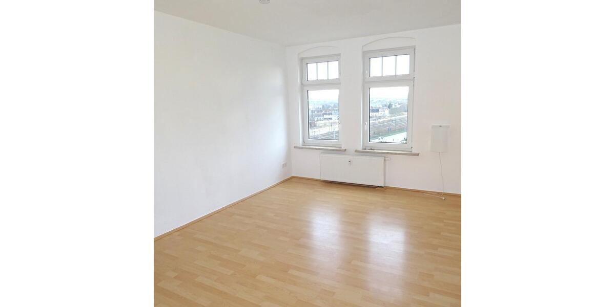 Etagenwohnung Werdau - 3 Zimmer, 70 m&sup2;, 390&euro; | Angebot:23779151