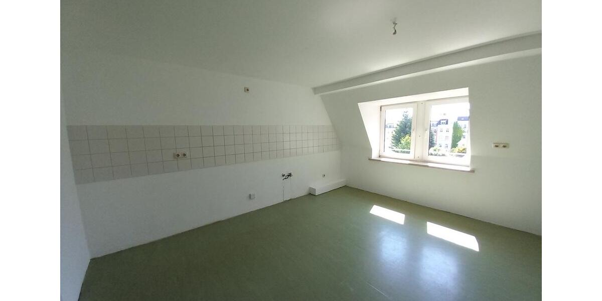Etagenwohnung Meerane - 4 Zimmer, 84 m&sup2;, 460&euro; | Angebot:21809585
