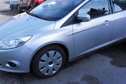 Ford Focus 184.907 km 2.250 &euro; Meerane 08393