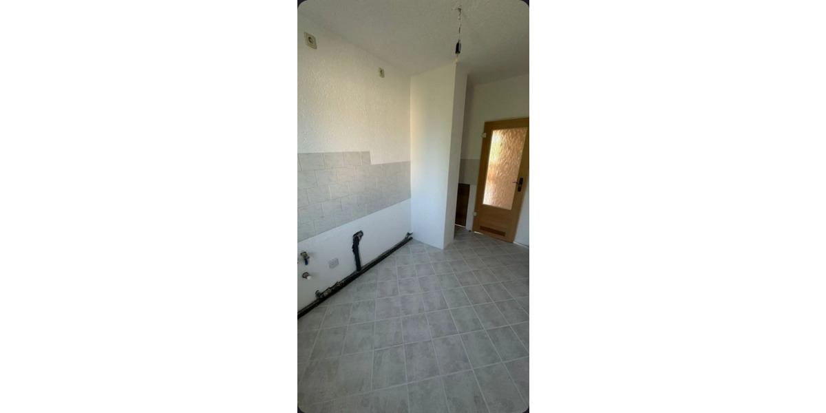 Etagenwohnung Rodewisch - 2 Zimmer, 46 m&sup2;, 260&euro; | Angebot:23091048