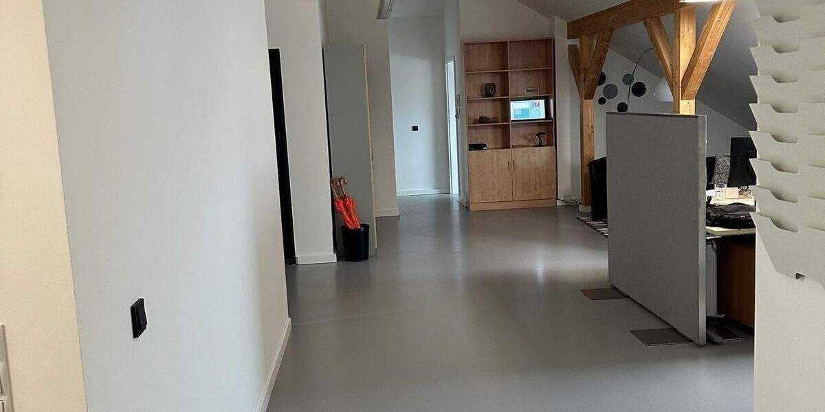 Gewerbeobjekt Niederfrohna - 1.836&euro; | Angebot:25864462