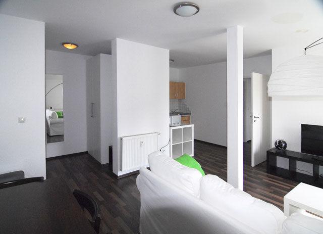 Dachgeschoßwohnung Zwickau - 2 Zimmer, 51 m&sup2;, 360&euro; | Angebot:26071738