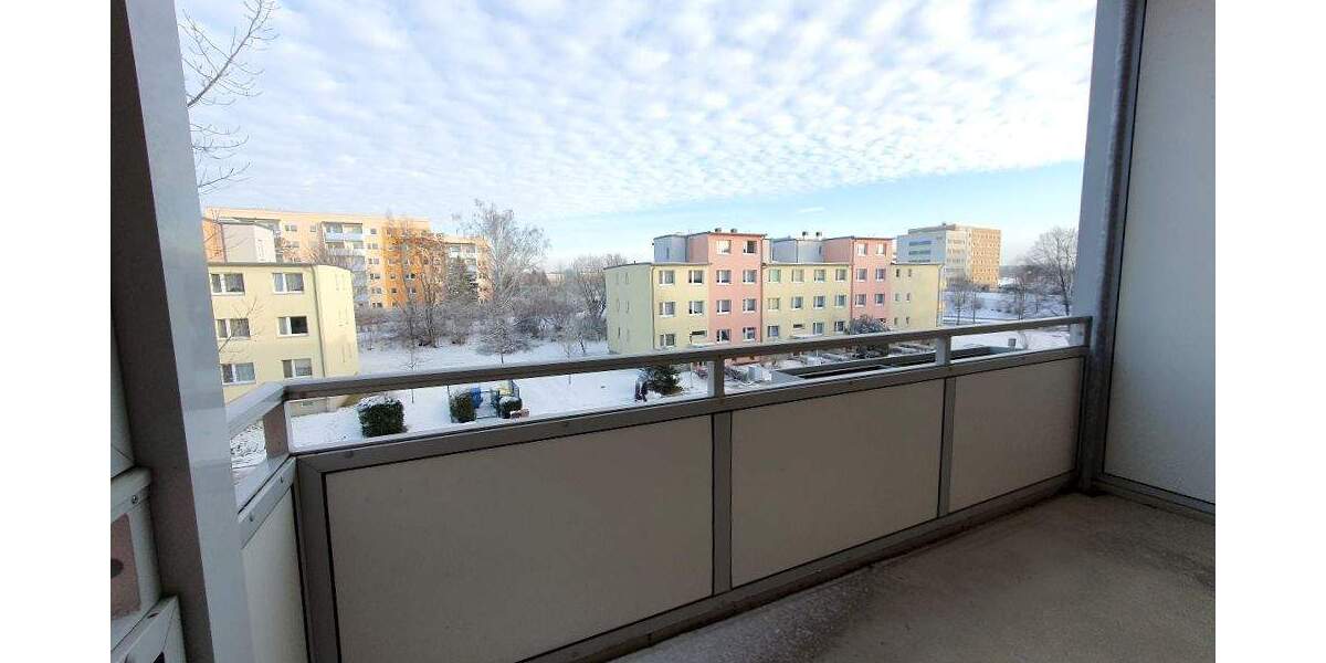 Etagenwohnung Zwickau Eckersbach - 2 Zimmer, 59 m&sup2;, 325&euro; | Angebot:25676696